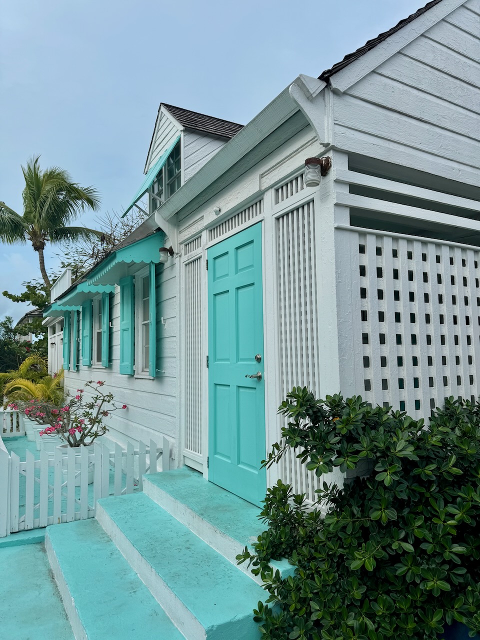 Harbour Island Travel Guide